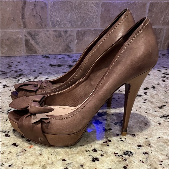 Miu Miu Brown Peep-Toe Bow Heels - Picture 5 of 9